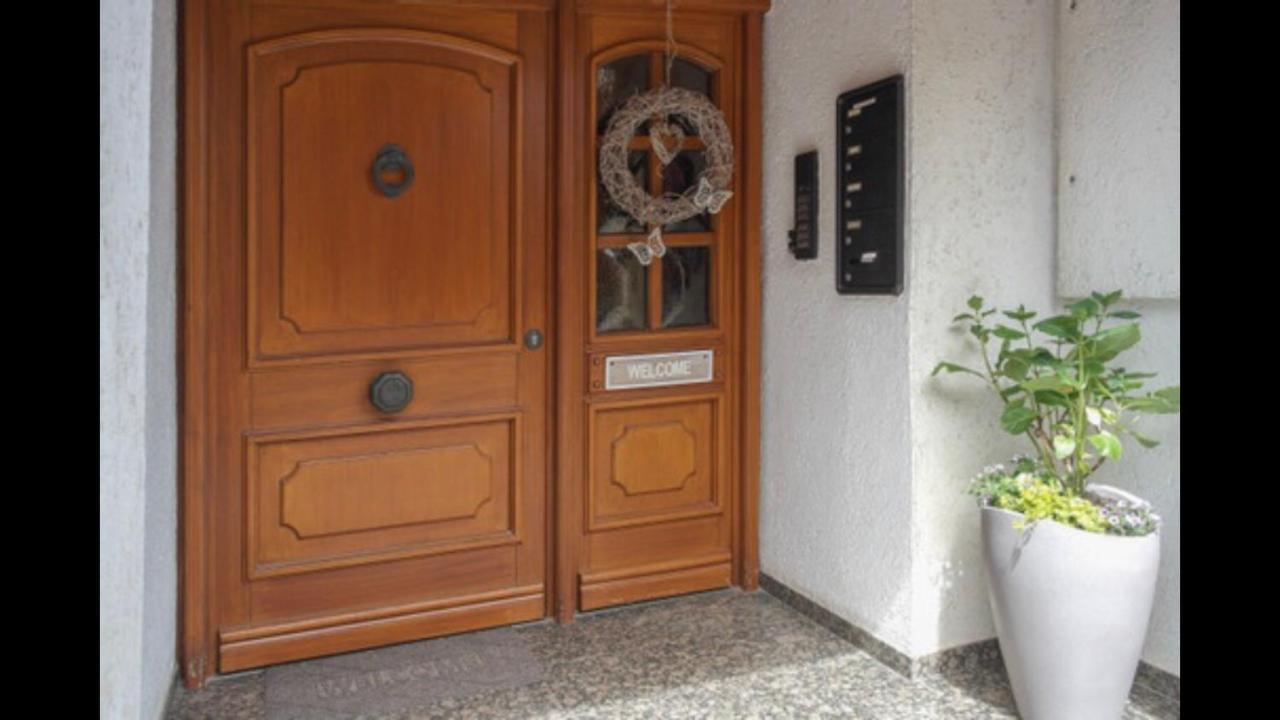 Monteur - Privat Zimmer Langerwehe Geich Eksteriør billede