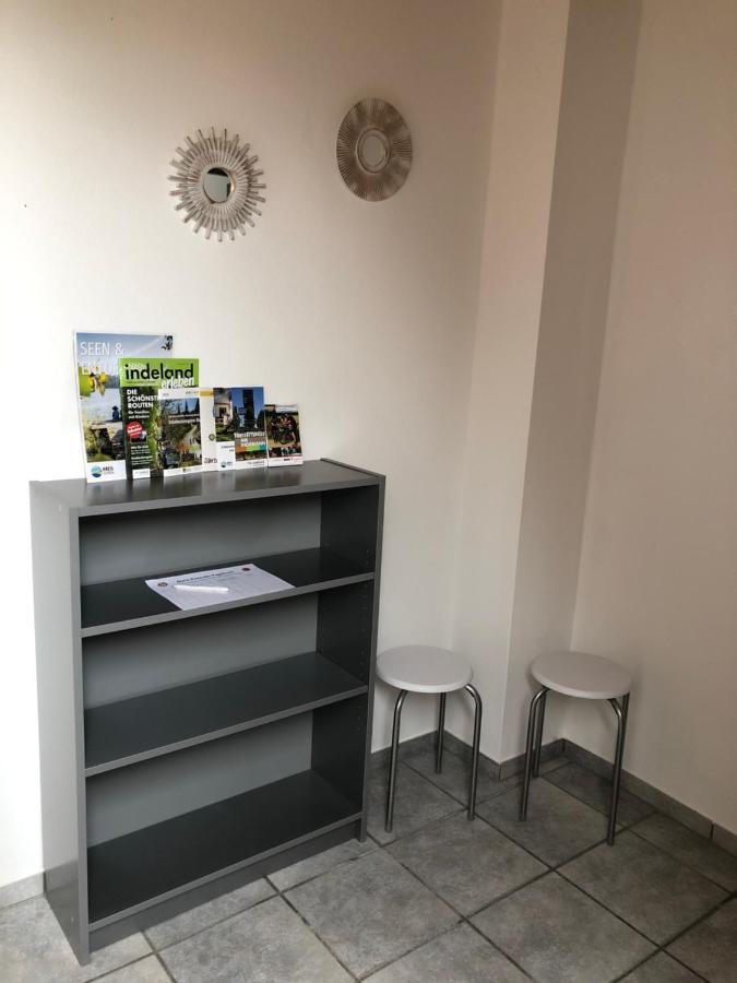 Monteur - Privat Zimmer Langerwehe Geich Eksteriør billede